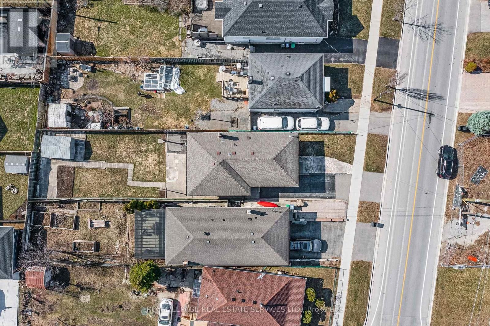 1038 ALEXANDRA AVENUE Image 44