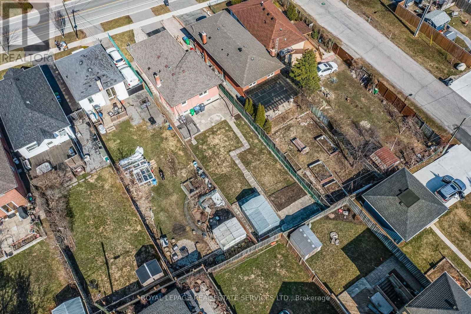 1038 ALEXANDRA AVENUE Image 48