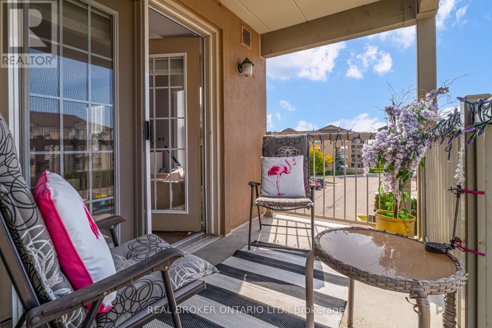 313 - 1460 BISHOPS GATE Image 15