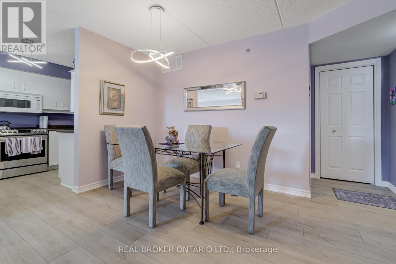 313 - 1460 BISHOPS GATE Image 8