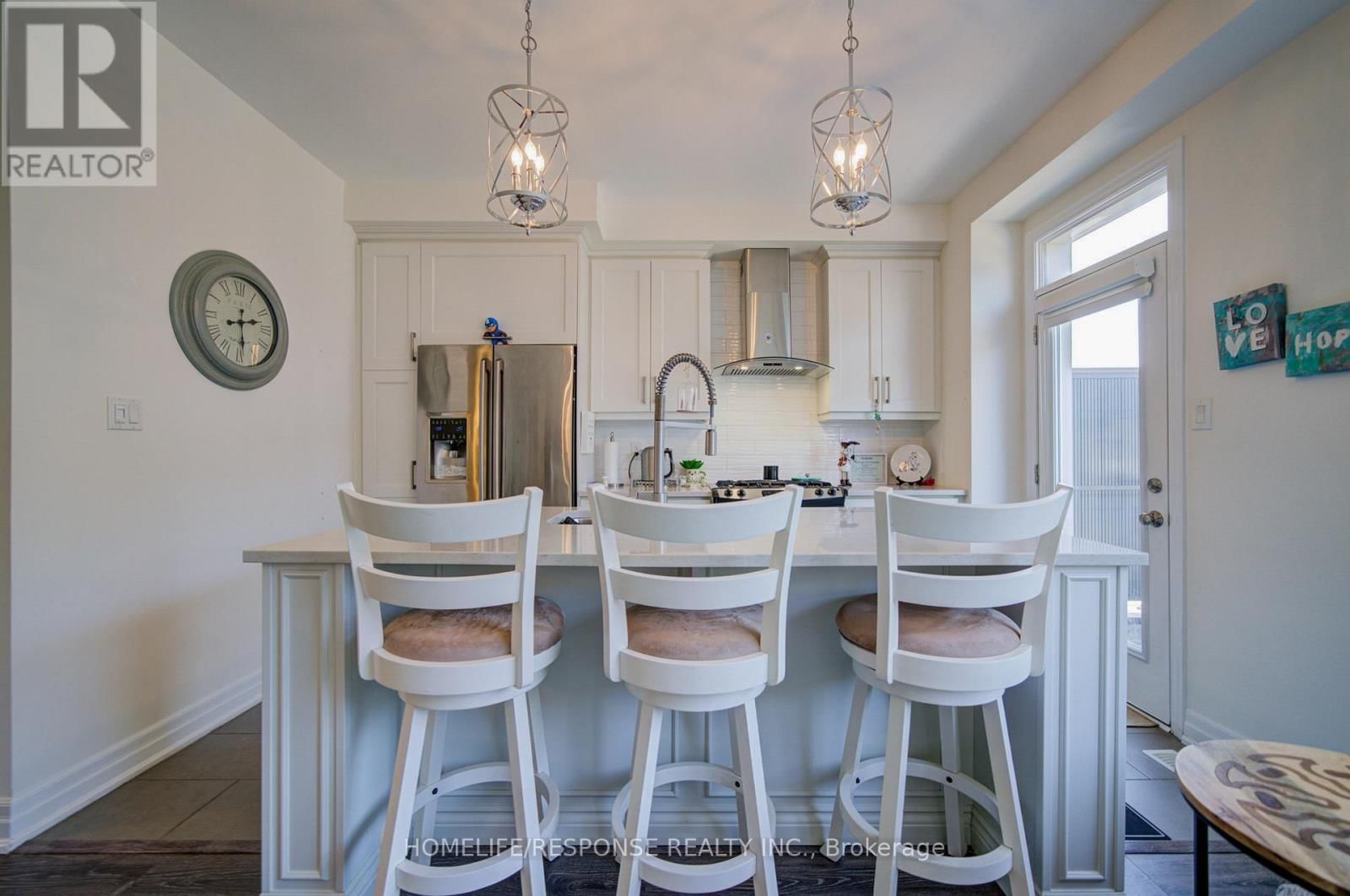 31 - 3023 CREEKSHORE COMMON Image 26