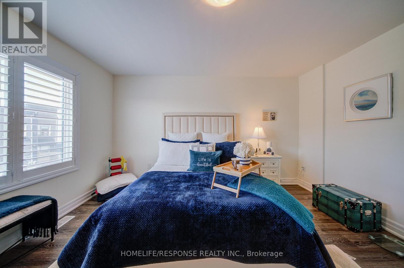 31 - 3023 CREEKSHORE COMMON Image 40