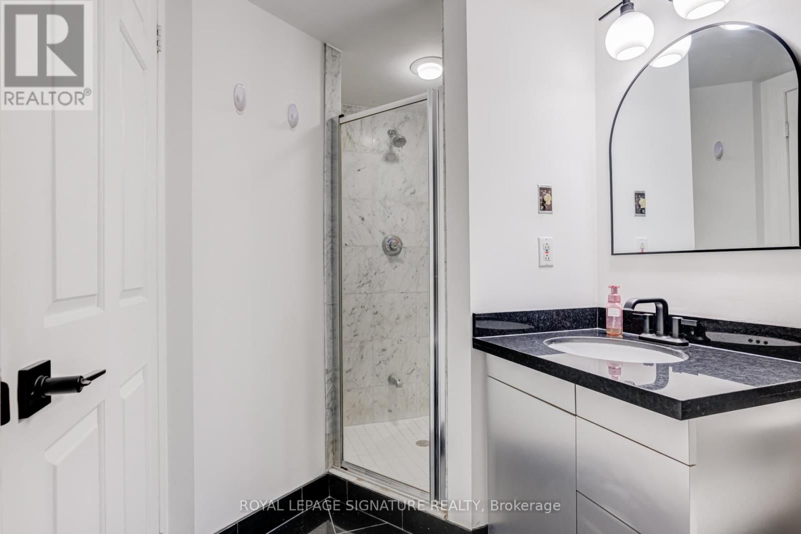 1006 - 2287 LAKE SHORE BOULEVARD WEST Image 18