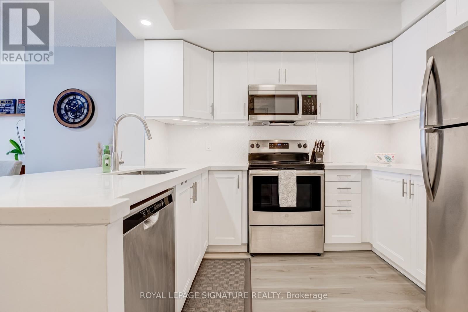 1006 - 2287 LAKE SHORE BOULEVARD WEST Image 6