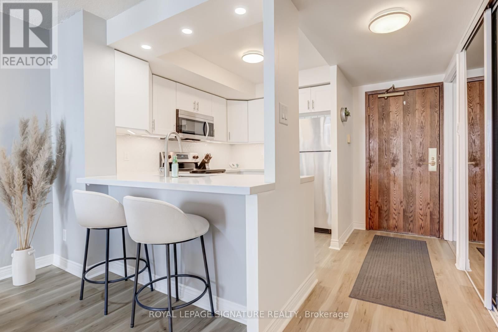 1006 - 2287 LAKE SHORE BOULEVARD WEST Image 9