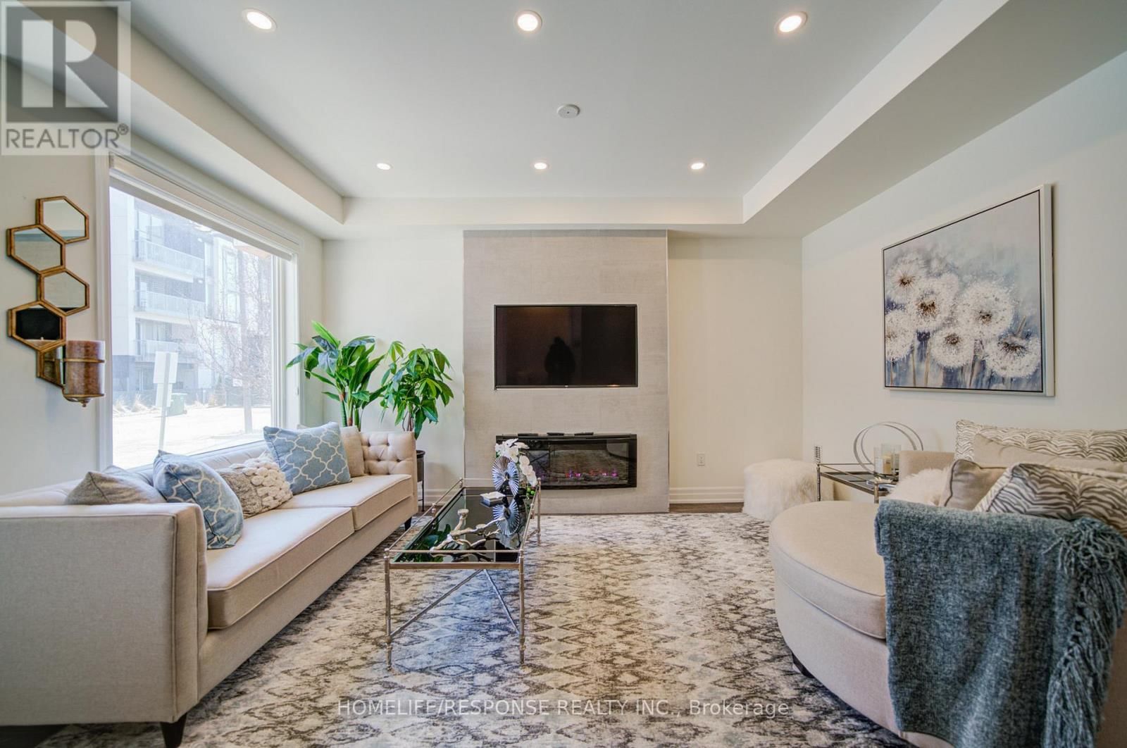 31 - 3023 CREEKSHORE COMMON Image 6