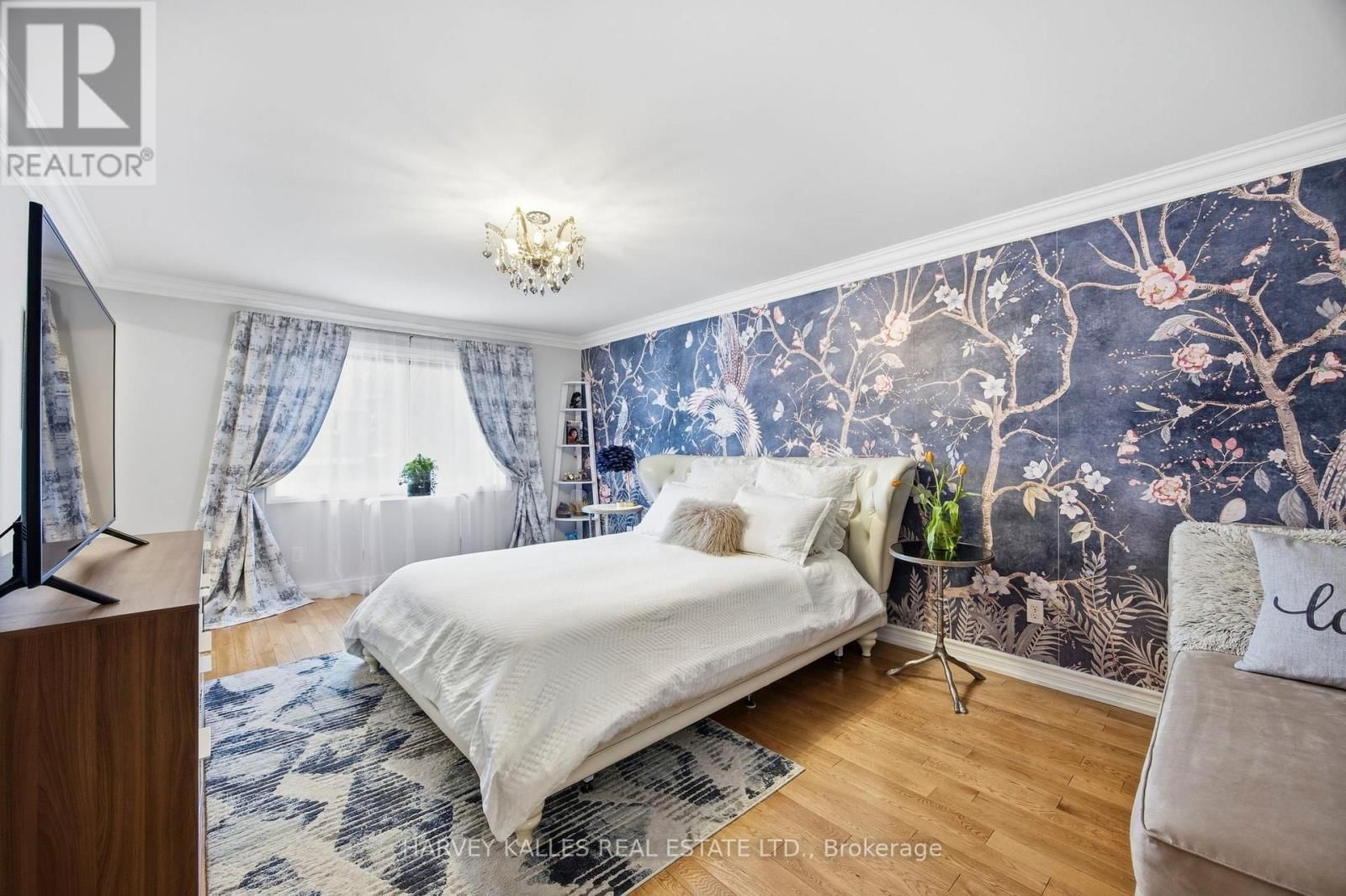 682 WILLOWBANK TRAIL Image 20