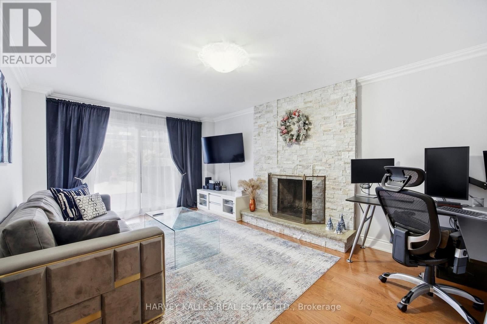 682 WILLOWBANK TRAIL Image 3