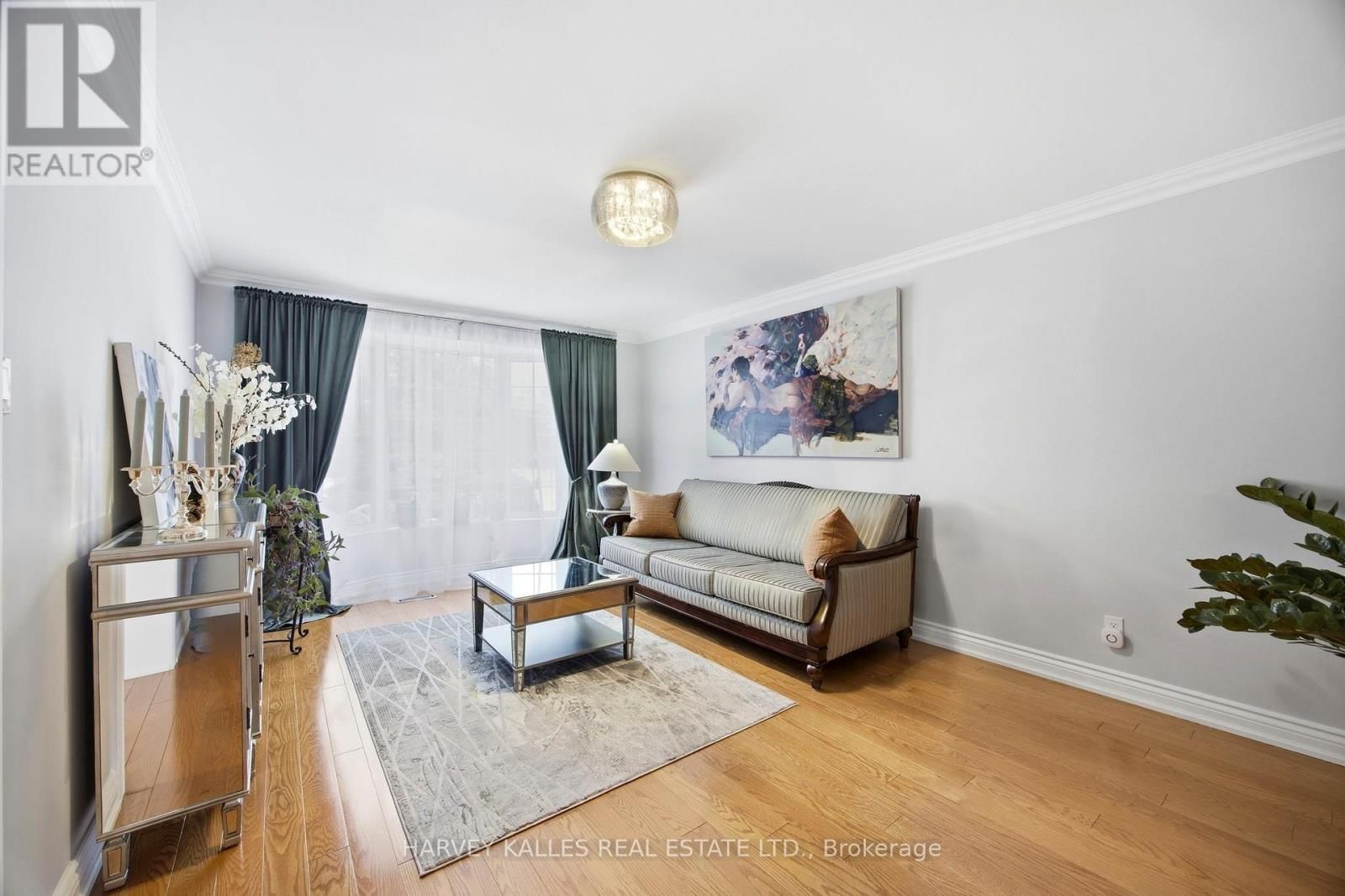 682 WILLOWBANK TRAIL Image 6