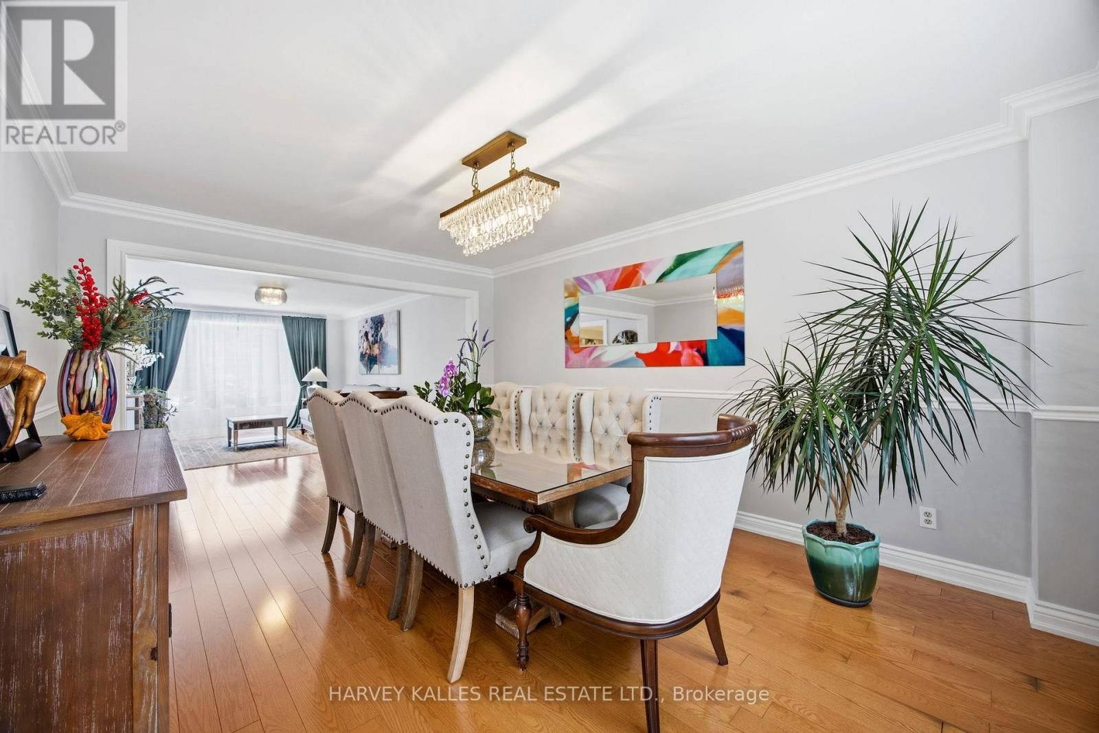 682 WILLOWBANK TRAIL Image 9