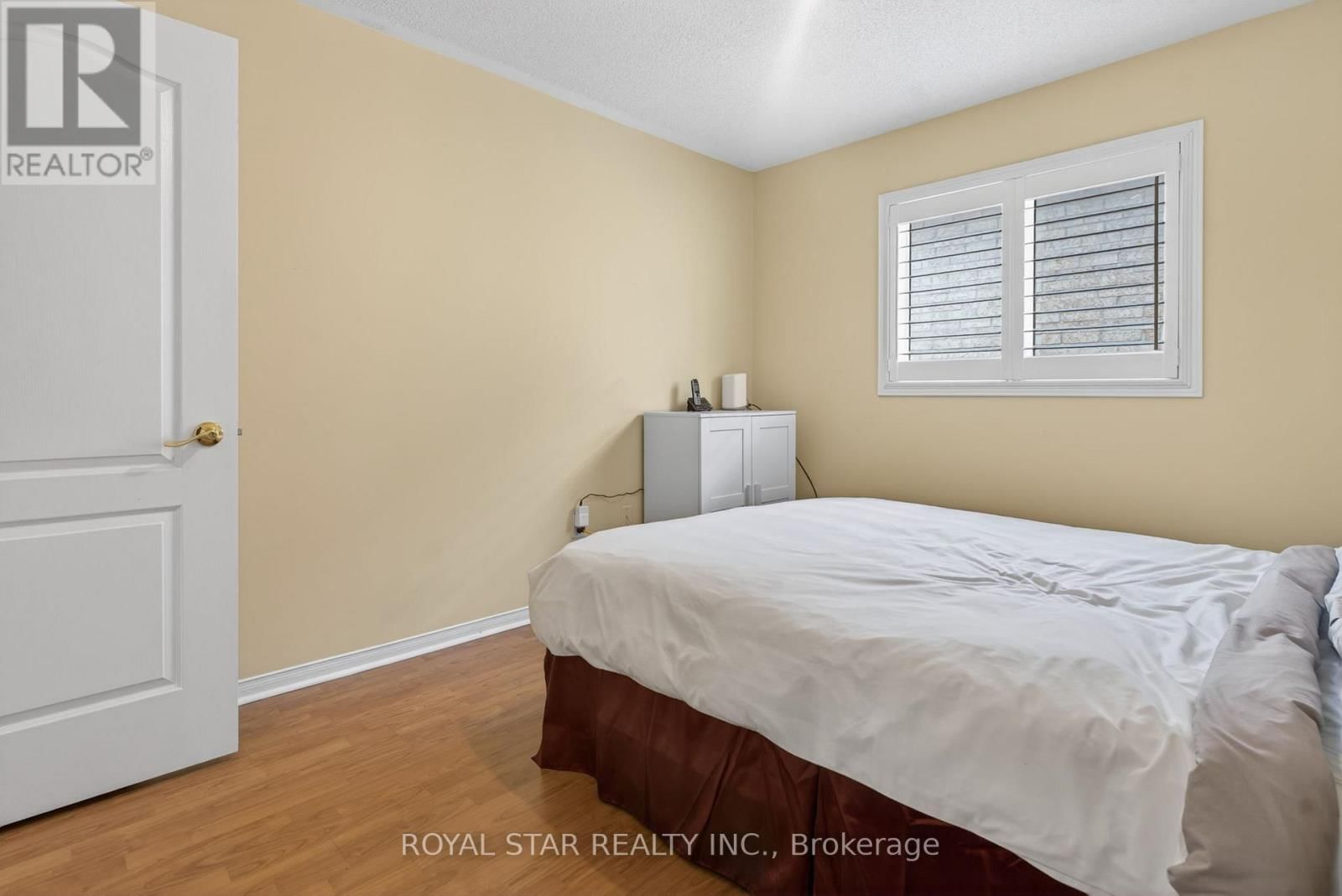 3841 EDGECLIFFE RUN Image 29