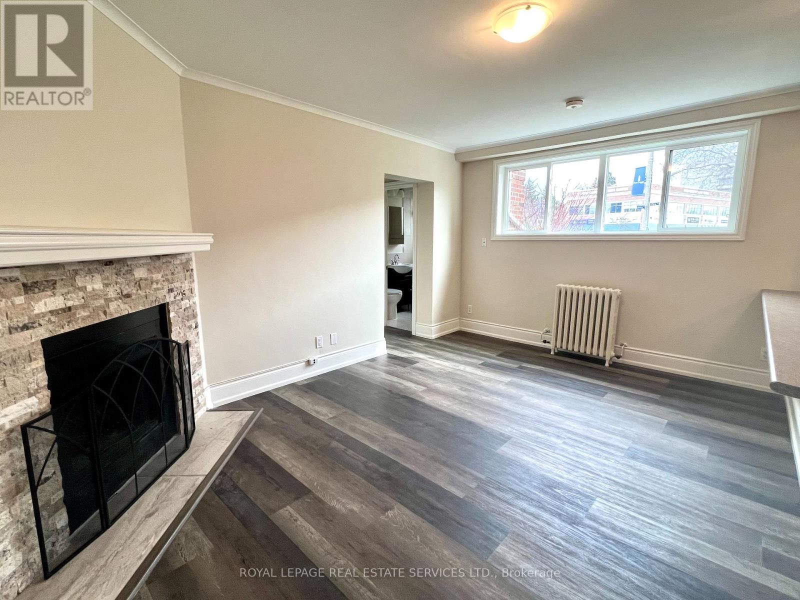 1 - 322 LAKESHORE ROAD WEST Image 4