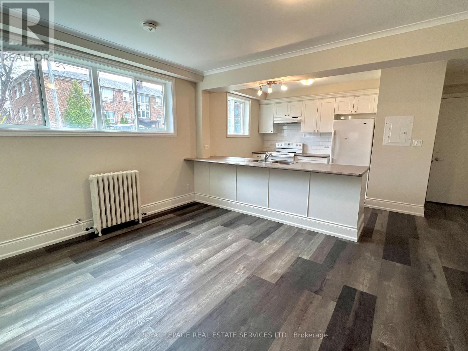 1 - 322 LAKESHORE ROAD WEST Image 5