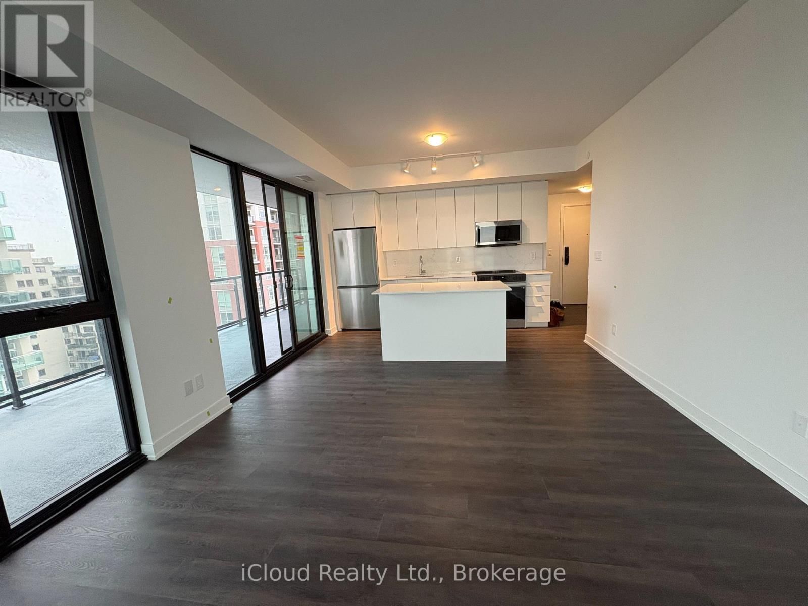 908 - 2075 LAKESHORE ROAD Image 10