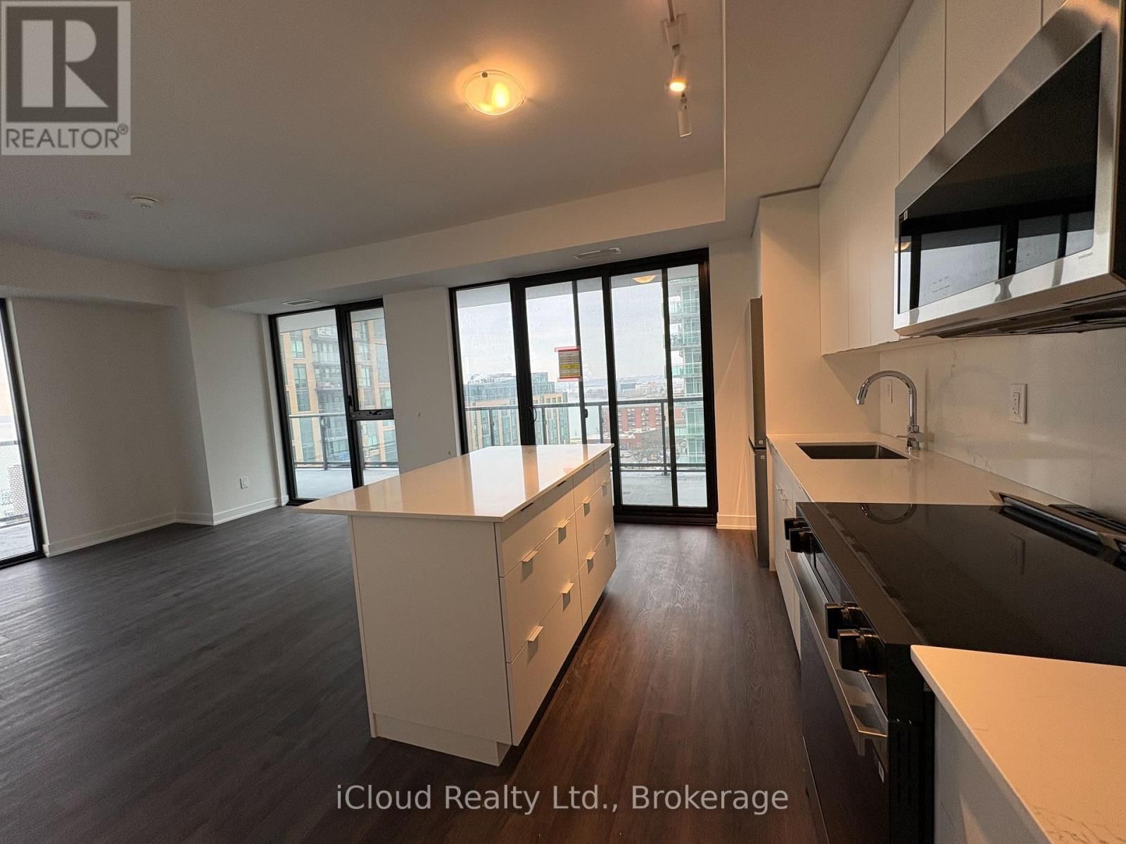 908 - 2075 LAKESHORE ROAD Image 5