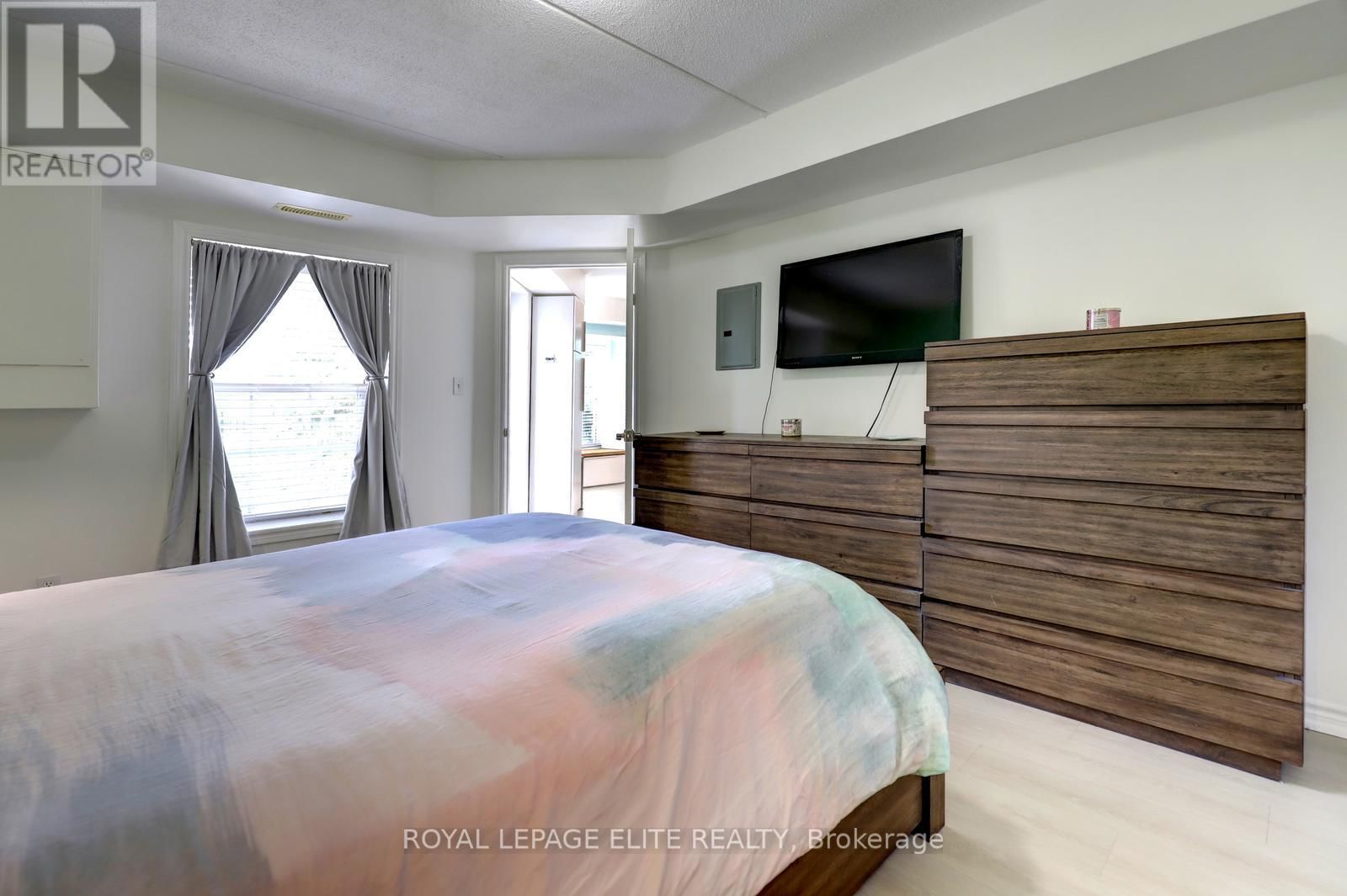 111 - 1480 BISHOPS GATE Image 18