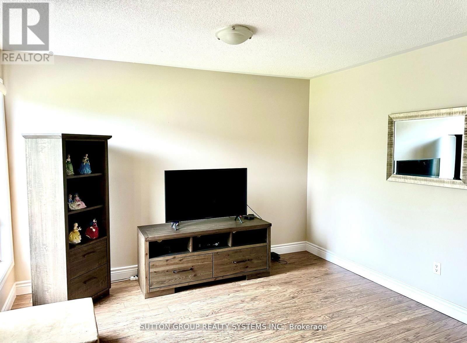 2467 SPRINGFOREST DRIVE Image 7