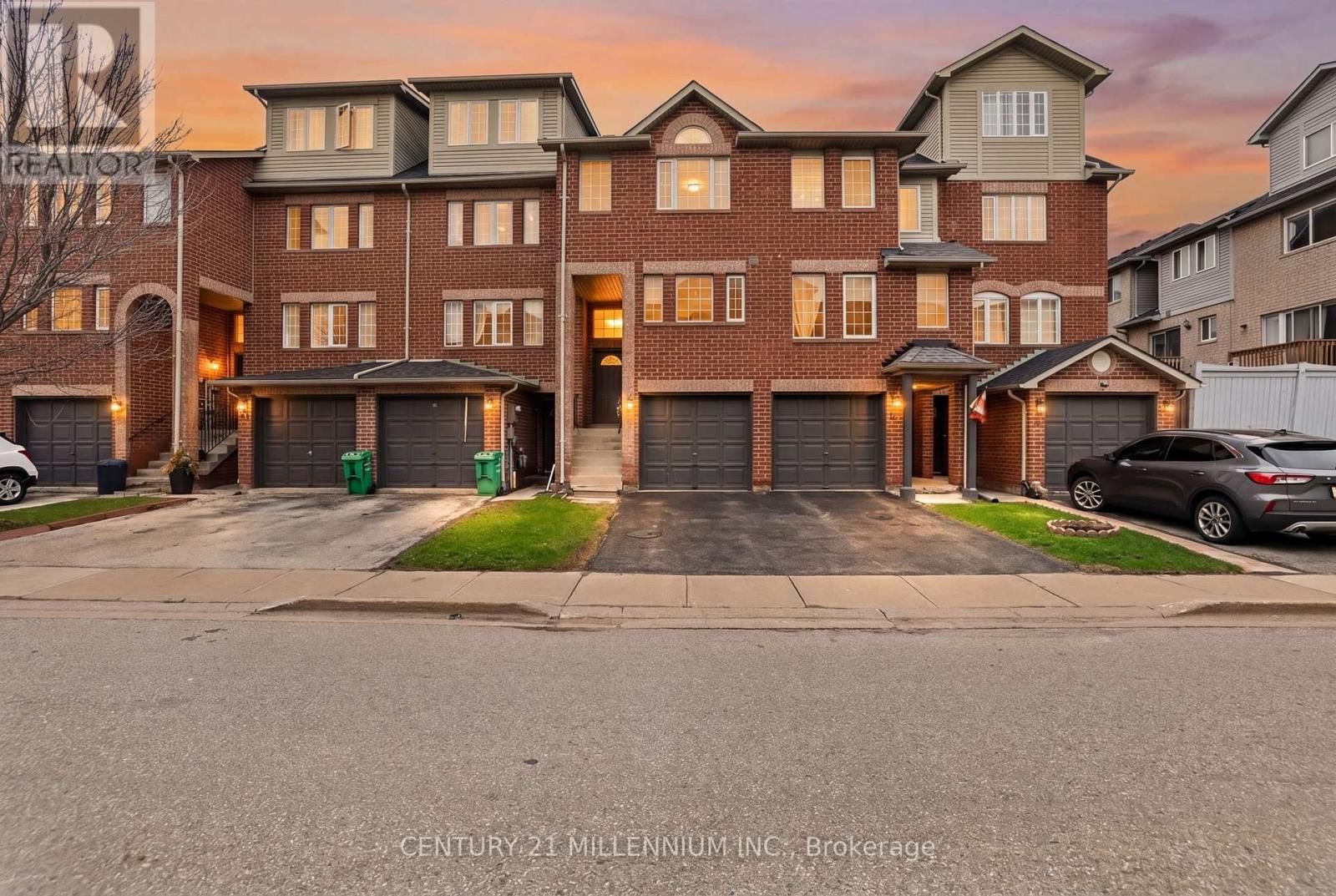 97 - 97 SPADINA ROAD Image 1