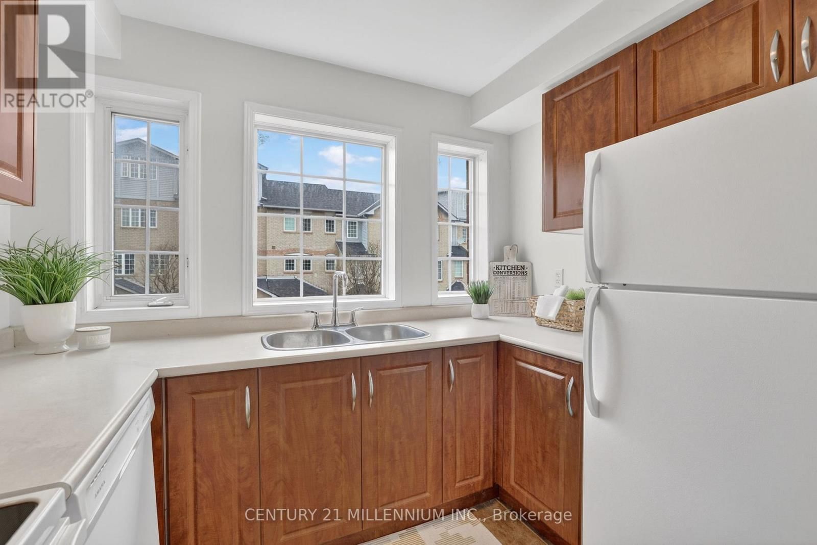 97 - 97 SPADINA ROAD Image 15