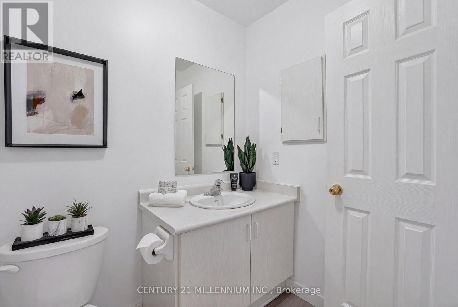 97 - 97 SPADINA ROAD Image 30