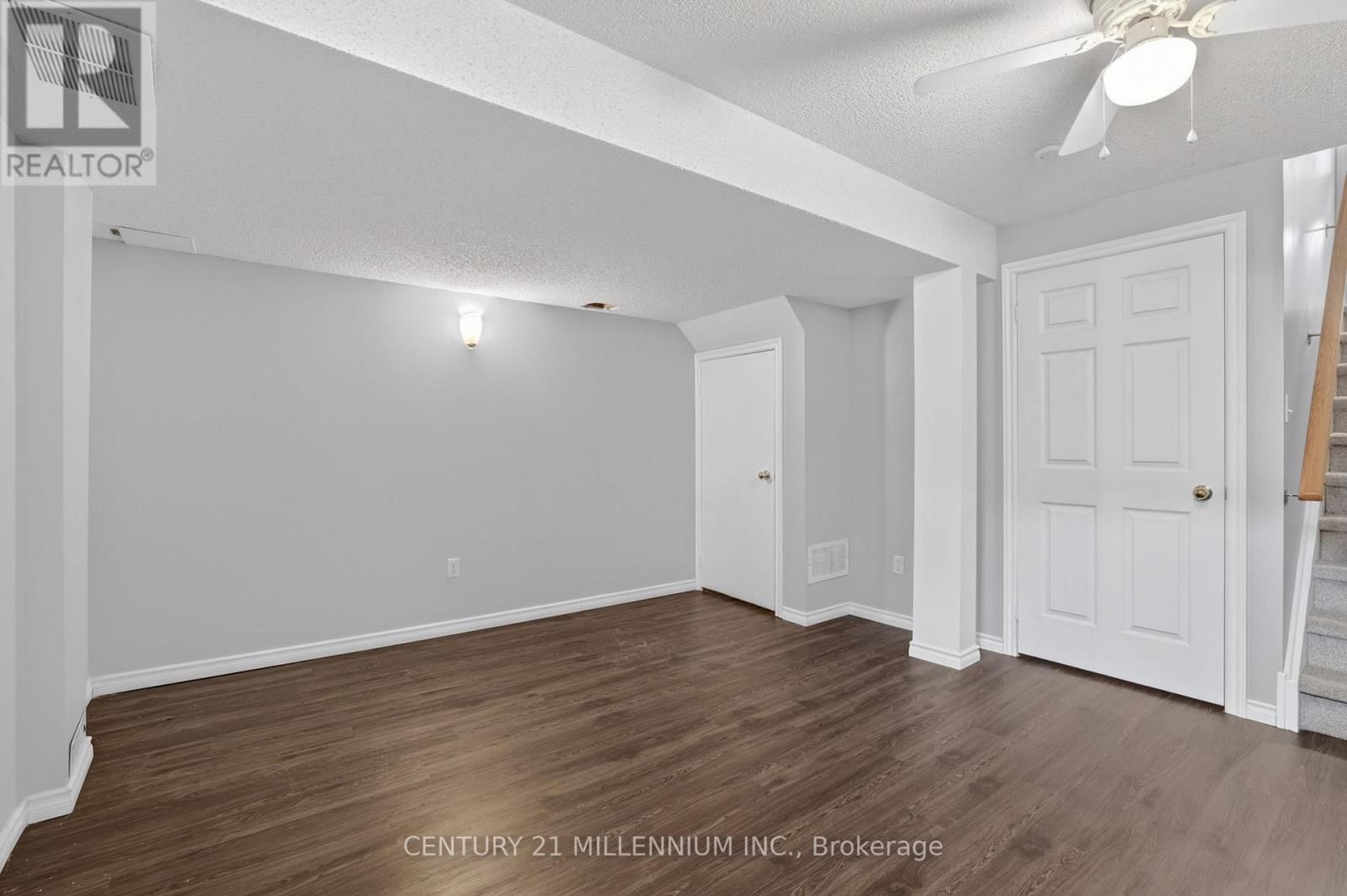 97 - 97 SPADINA ROAD Image 33