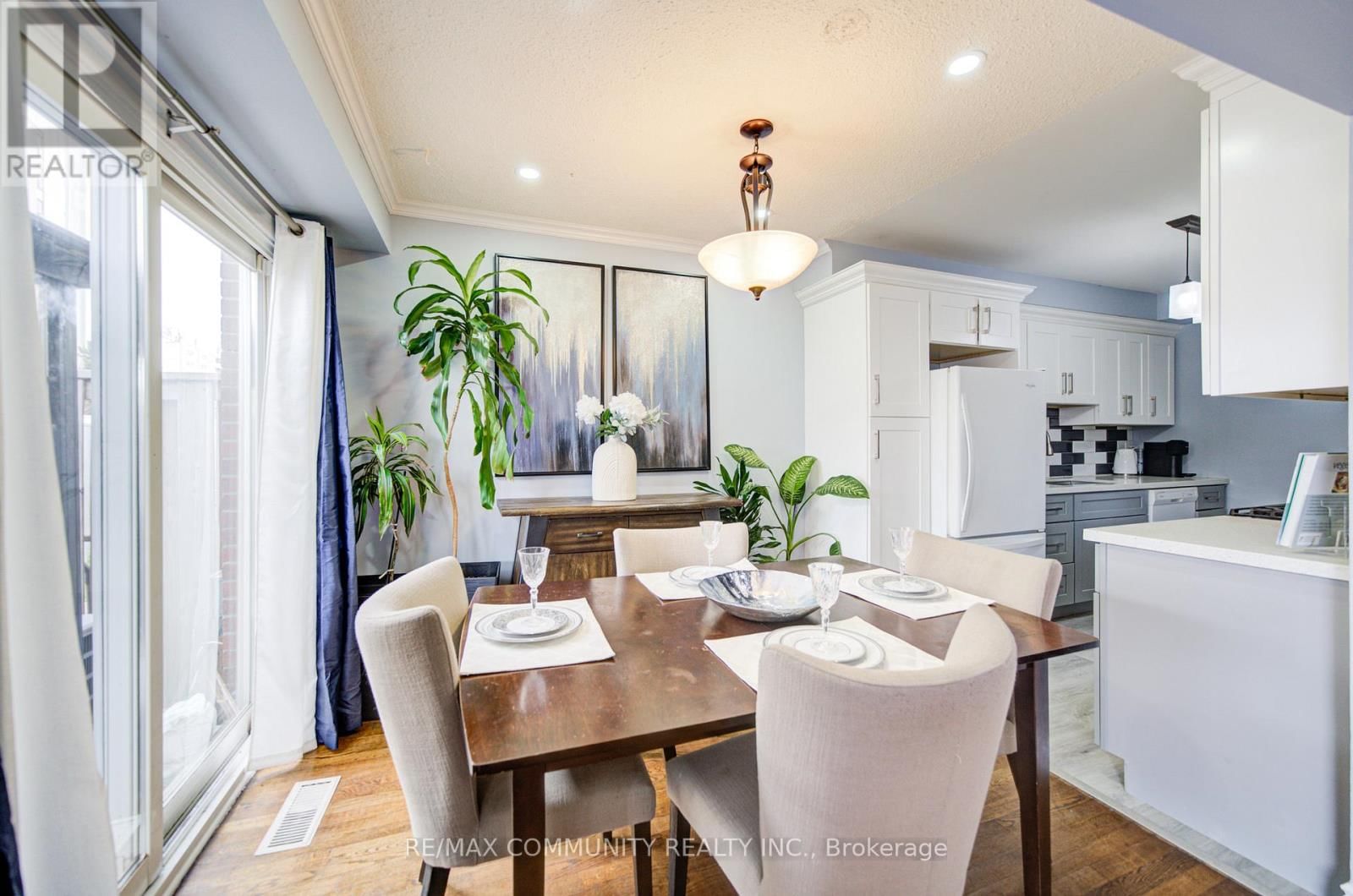 37 VODDEN COURT Image 18