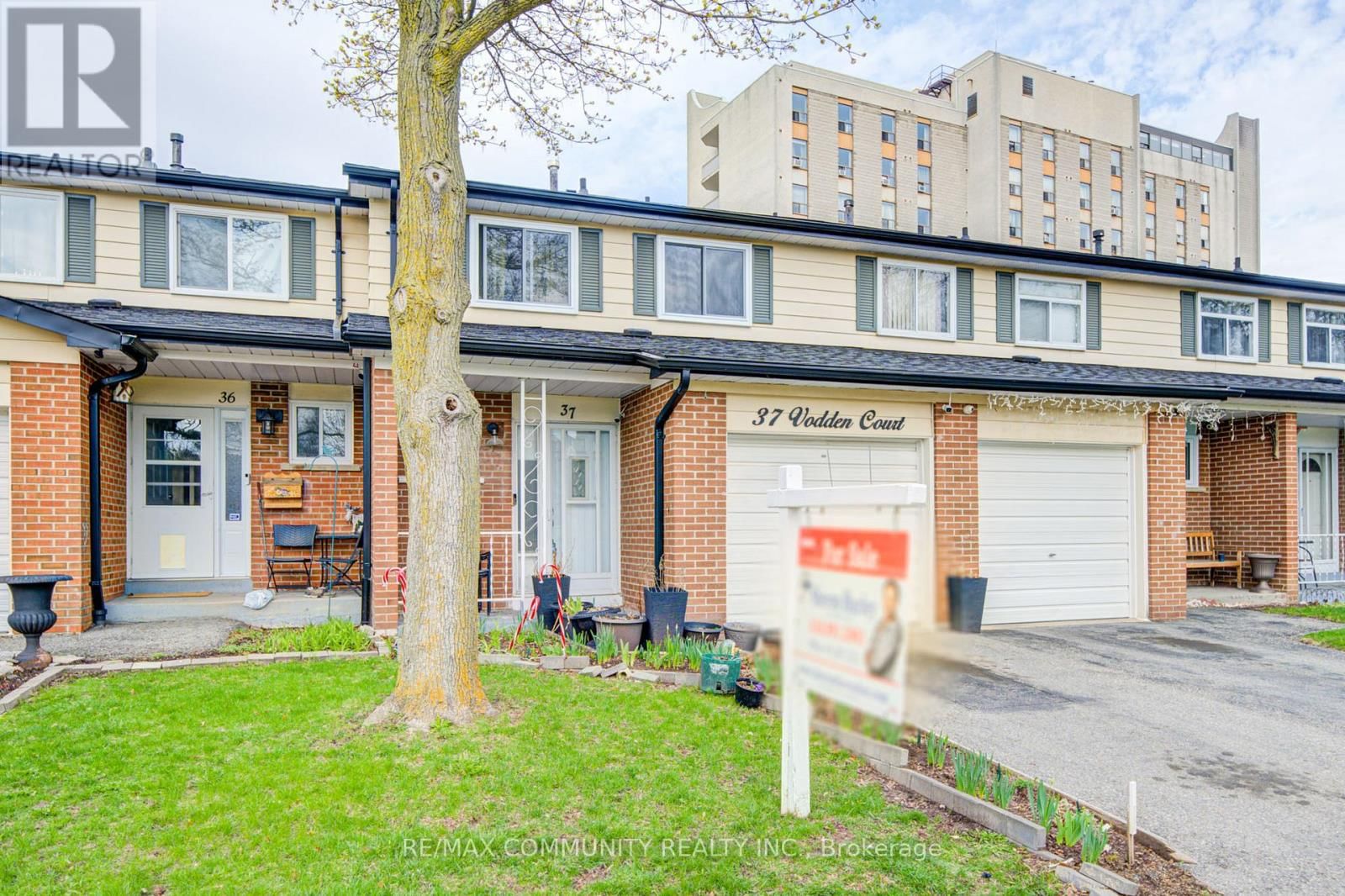 37 VODDEN COURT Image 2