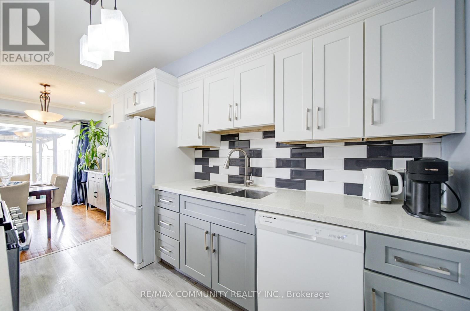 37 VODDEN COURT Image 24