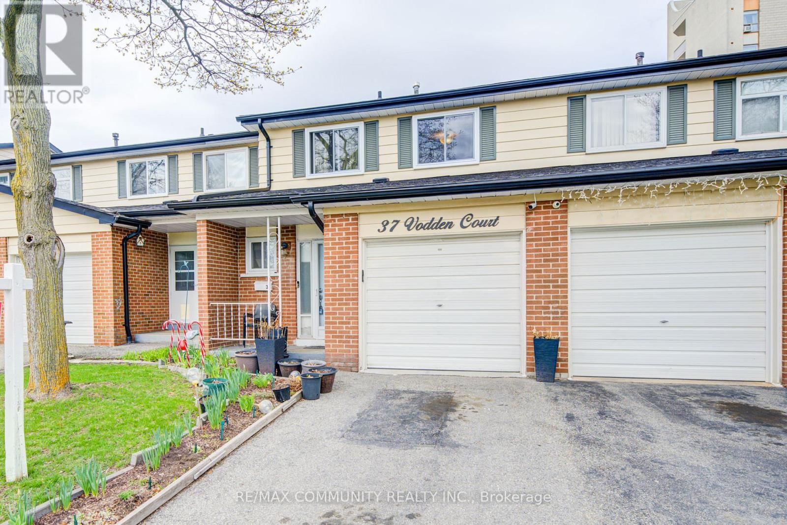 37 VODDEN COURT Image 3