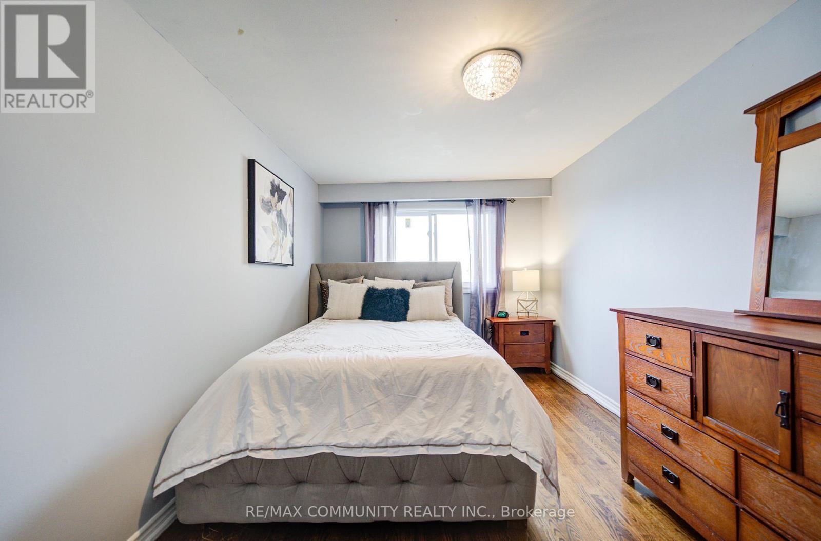 37 VODDEN COURT Image 35