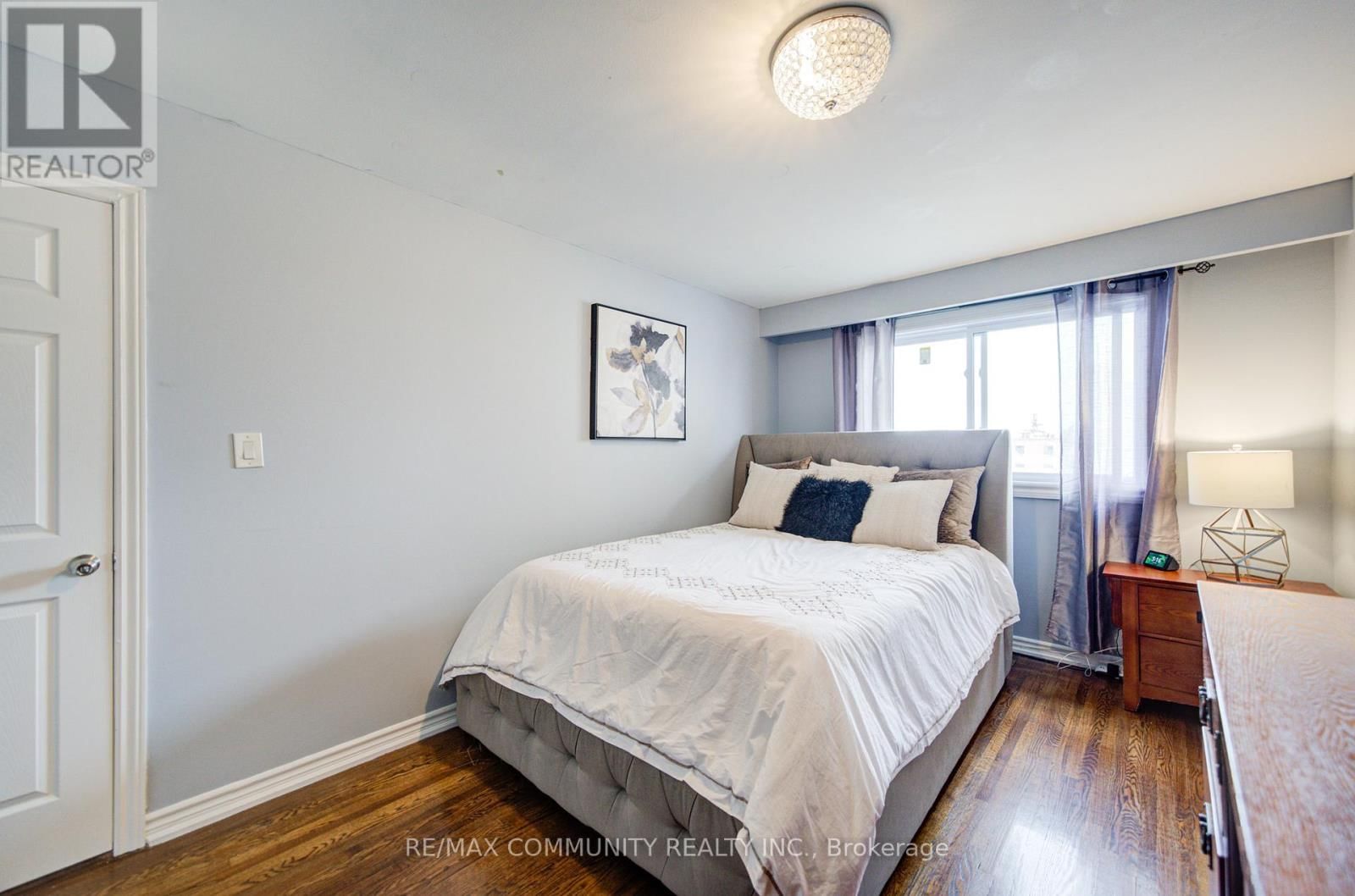 37 VODDEN COURT Image 37