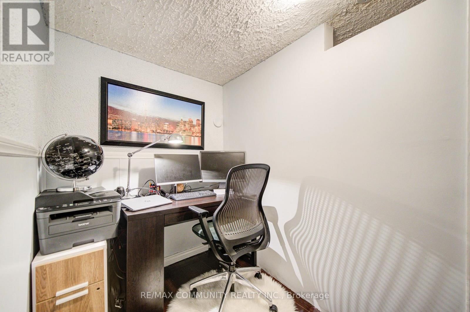 37 VODDEN COURT Image 42