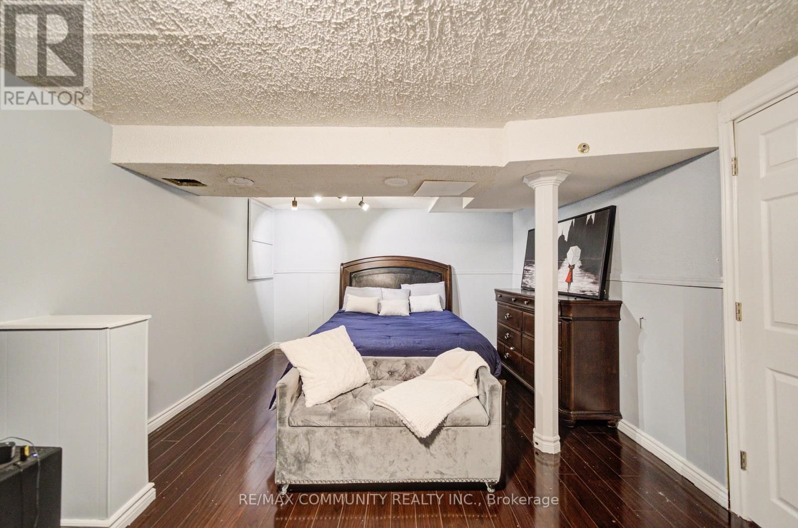 37 VODDEN COURT Image 46