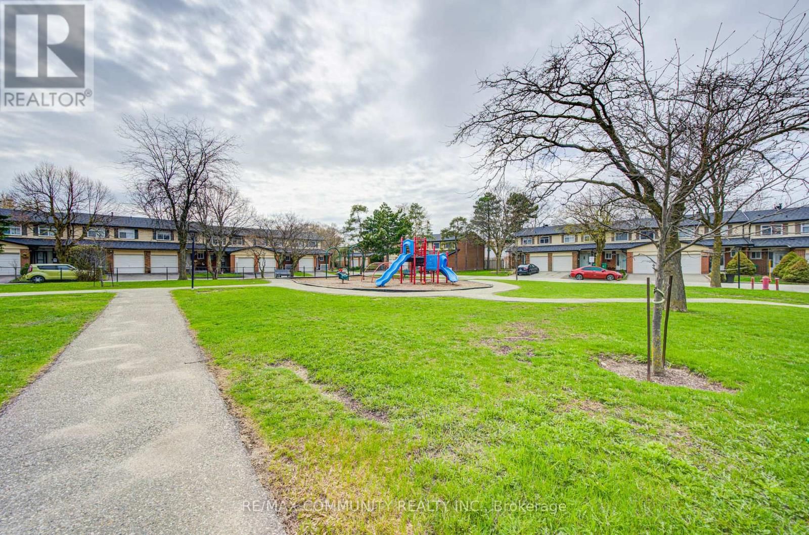 37 VODDEN COURT Image 49