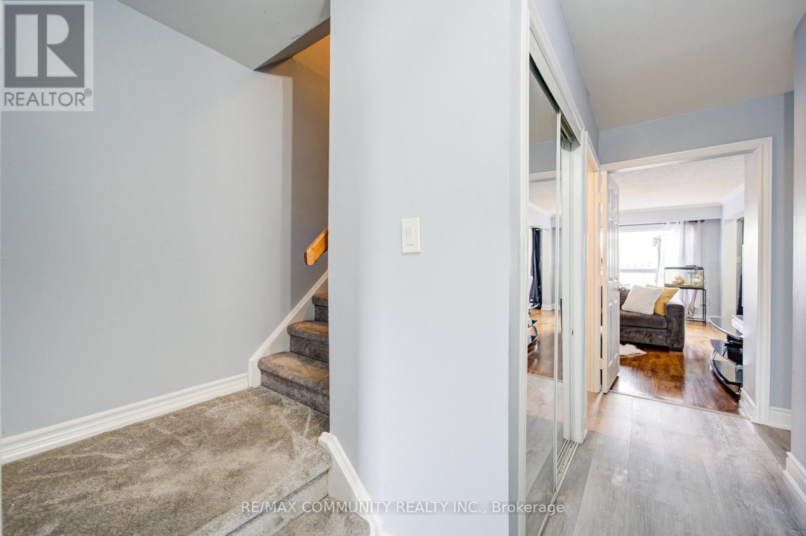 37 VODDEN COURT Image 8