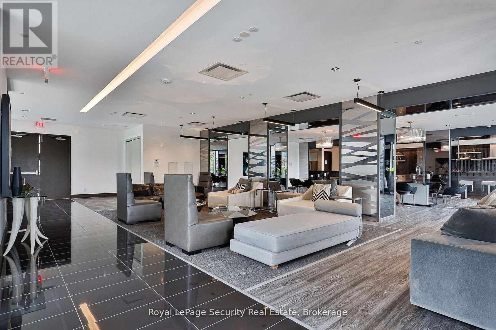 3206 - 33 SHORE BREEZE DRIVE Image 28