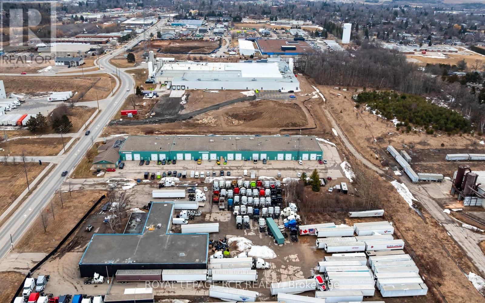 48 CENTENNIAL ROAD Image 22