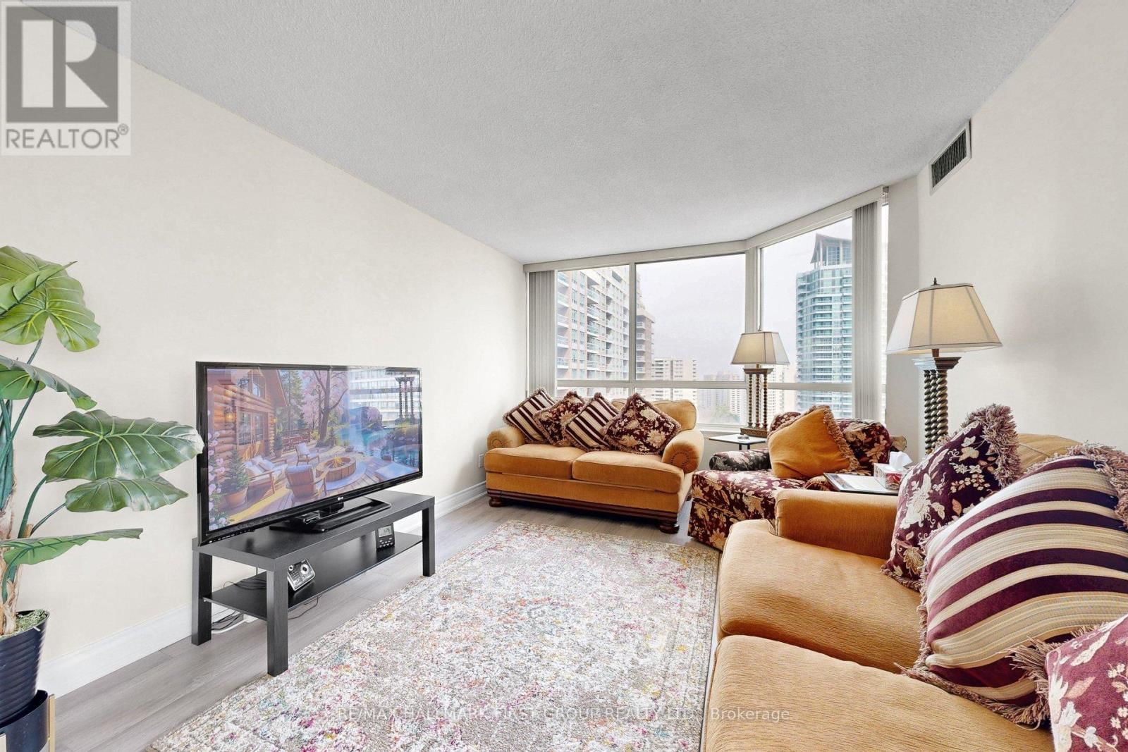 1603 - 3605 KARIYA DRIVE Image 10