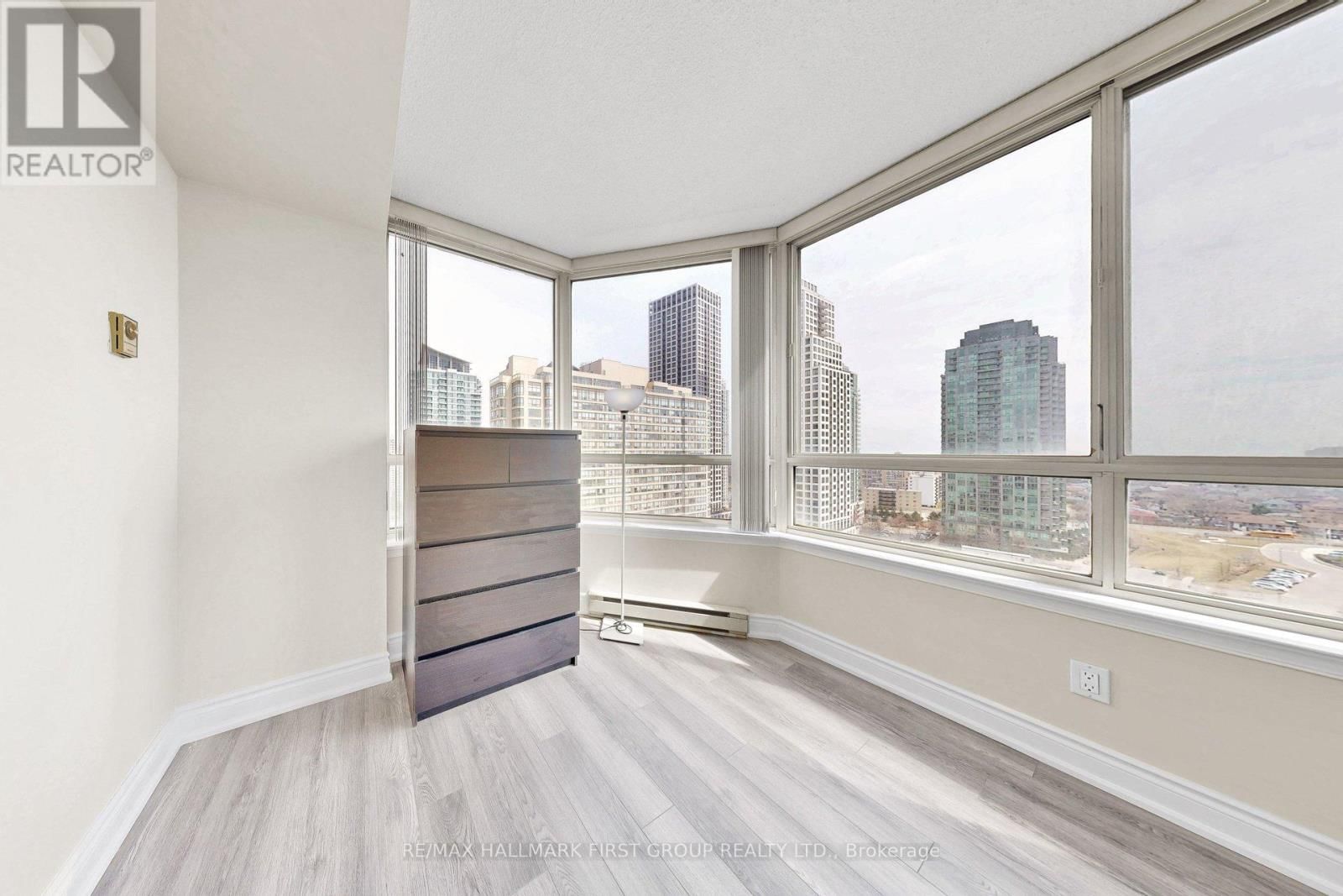 1603 - 3605 KARIYA DRIVE Image 31