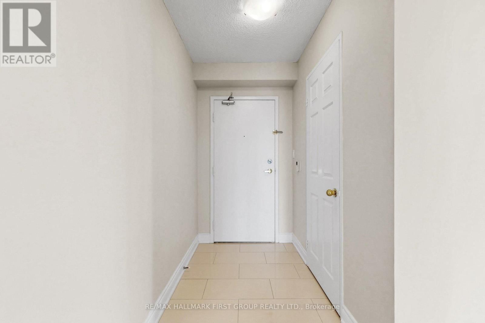 1603 - 3605 KARIYA DRIVE Image 4