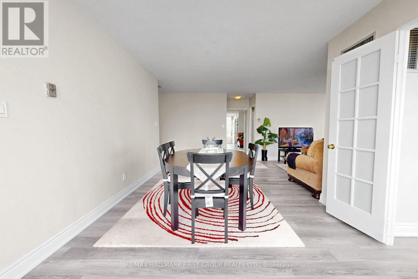 1603 - 3605 KARIYA DRIVE Image 8