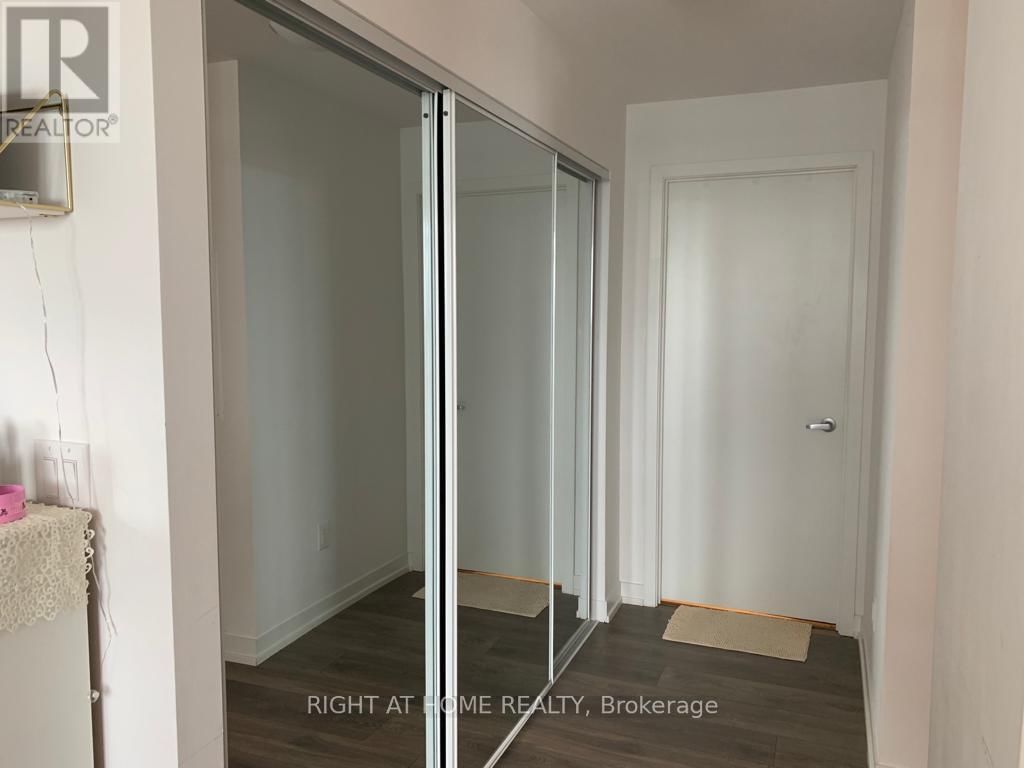 15 - 2520 EGLINTON AVENUE WEST Image 22