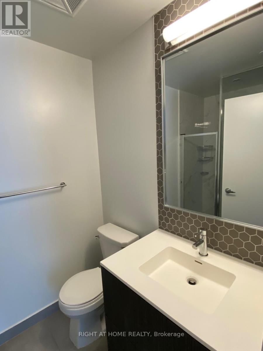 15 - 2520 EGLINTON AVENUE WEST Image 30