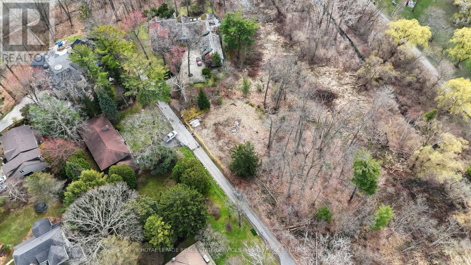 846 CHAUCER AVENUE Image 14