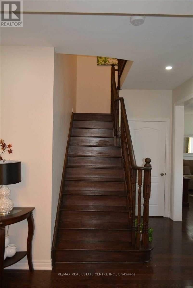 4640 ERWIN ROAD Image 13