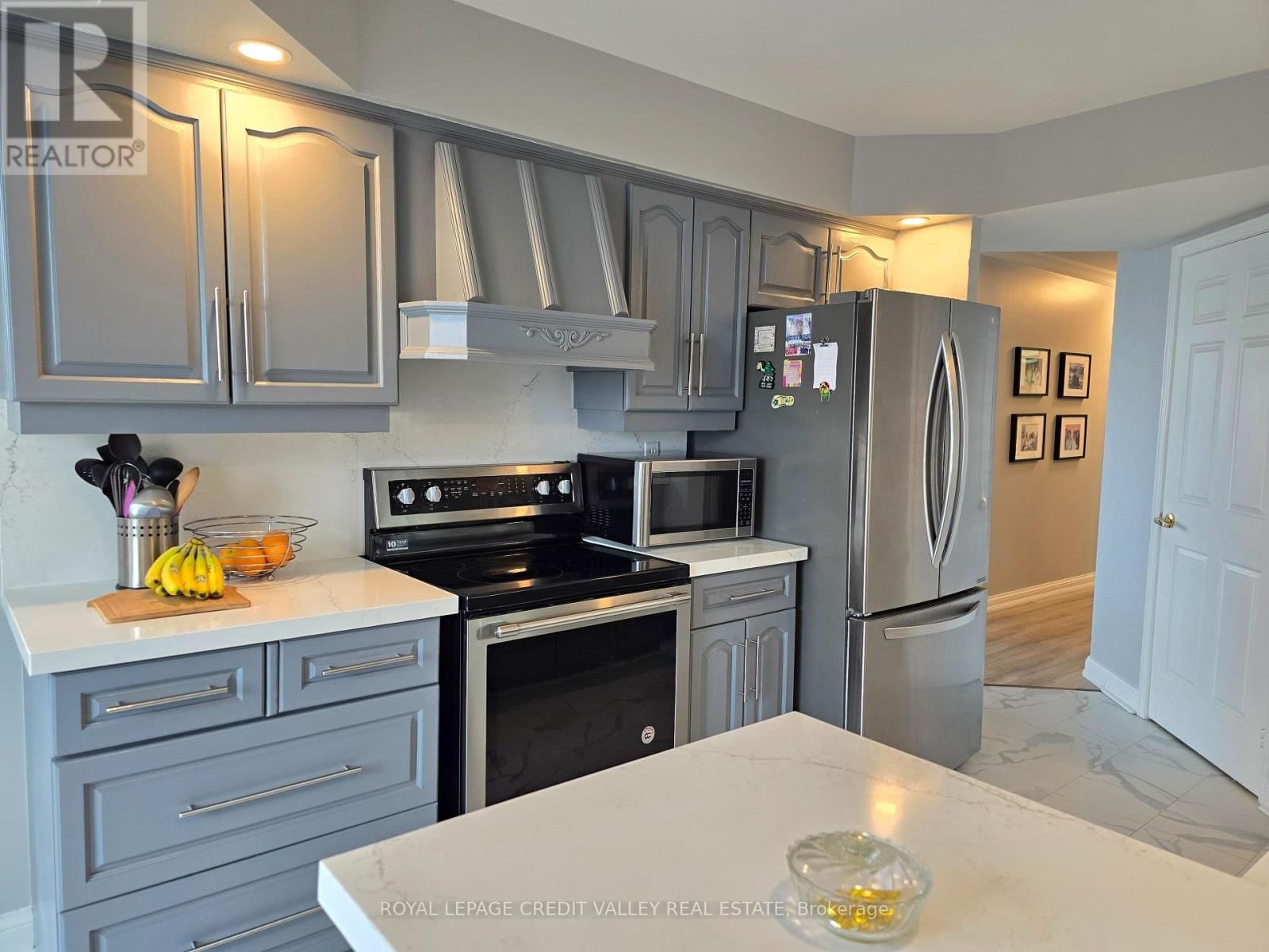 2101 - 24 HANOVER ROAD Image 19