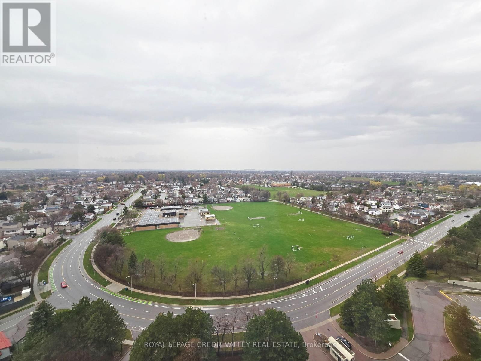 2101 - 24 HANOVER ROAD Image 29