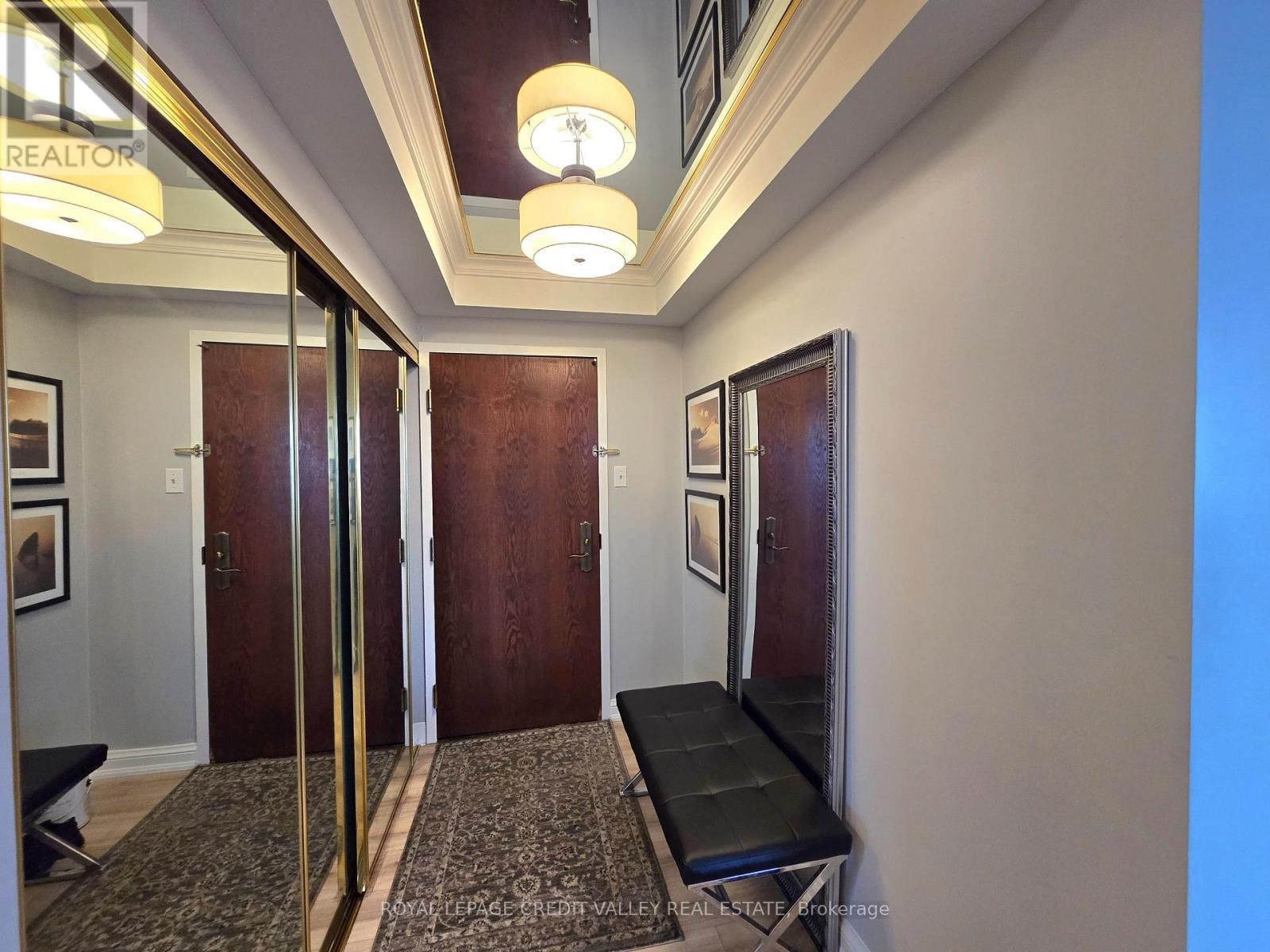 2101 - 24 HANOVER ROAD Image 3