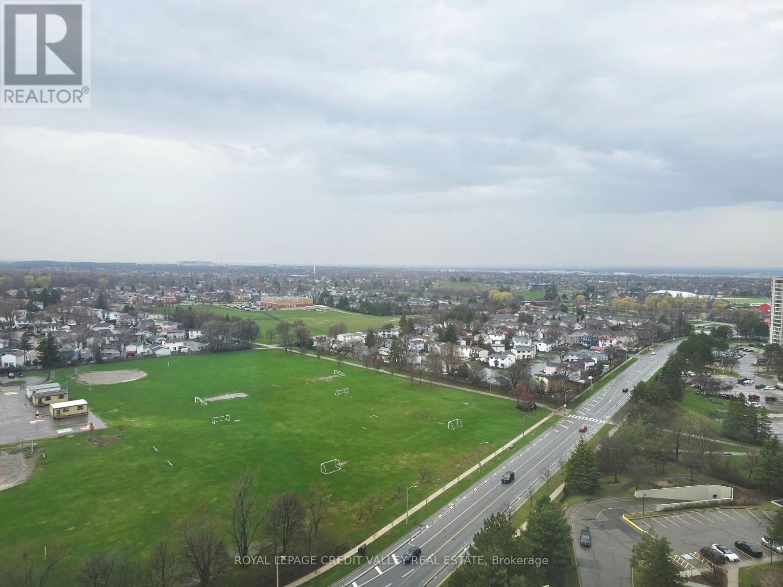 2101 - 24 HANOVER ROAD Image 30