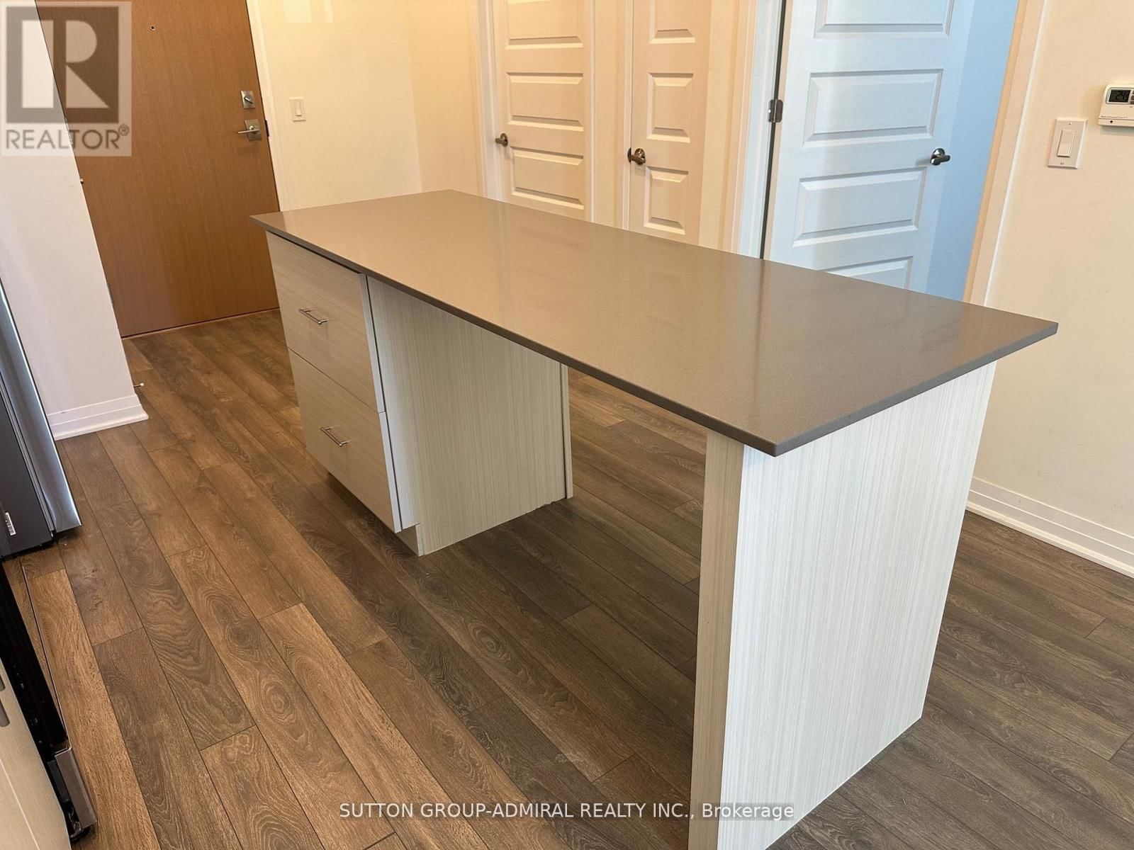 103 - 1105 LEGER WAY Image 11